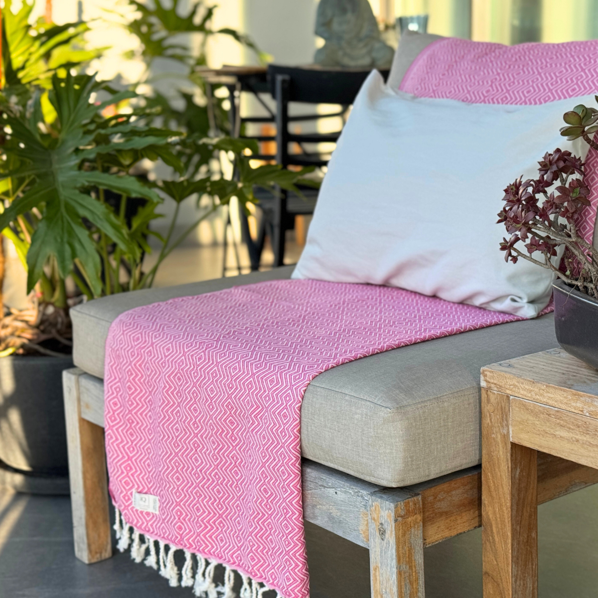 Manta para decorar Rosé Pink - Colección Briza