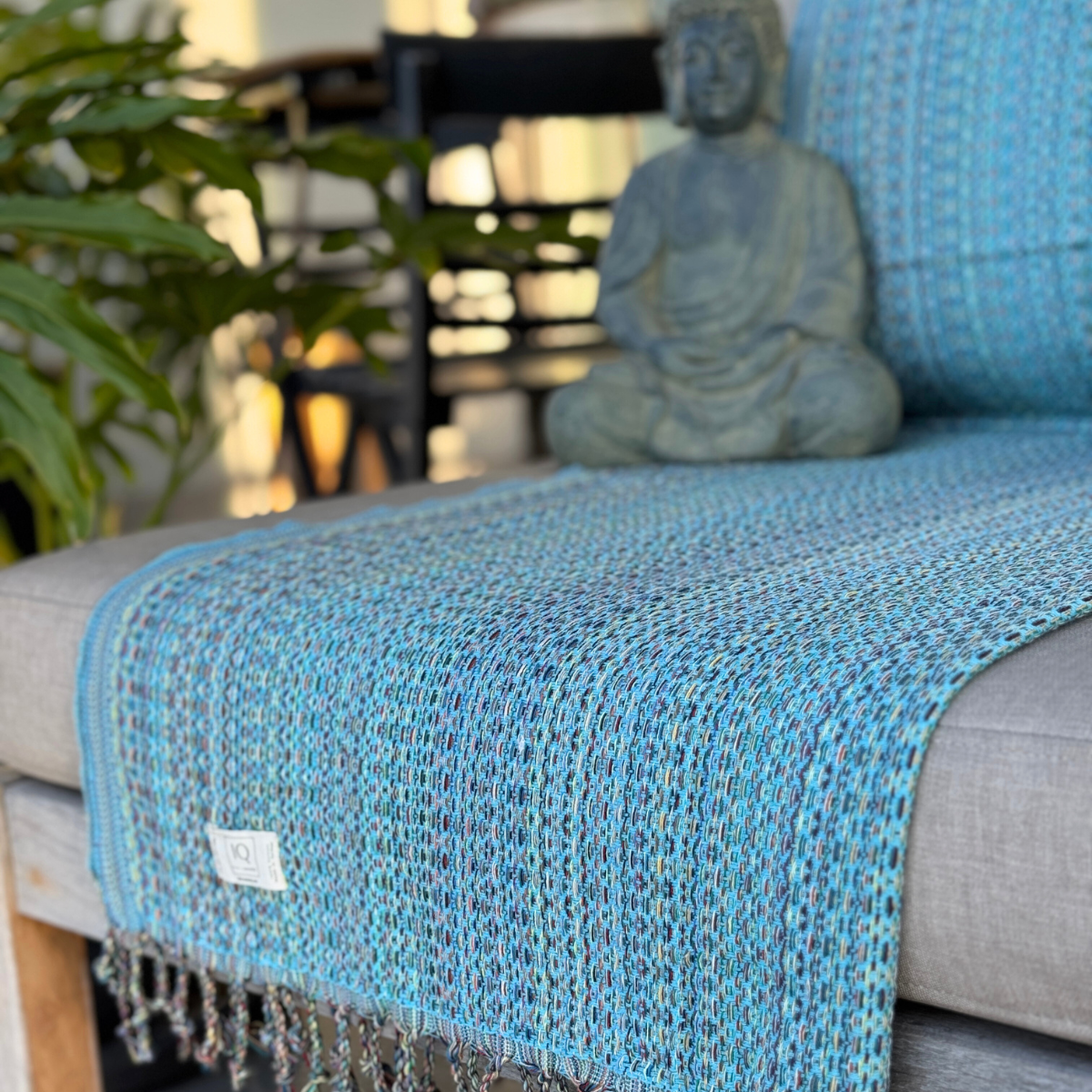 Manta para decorar Oasis Celeste - Colección Briza