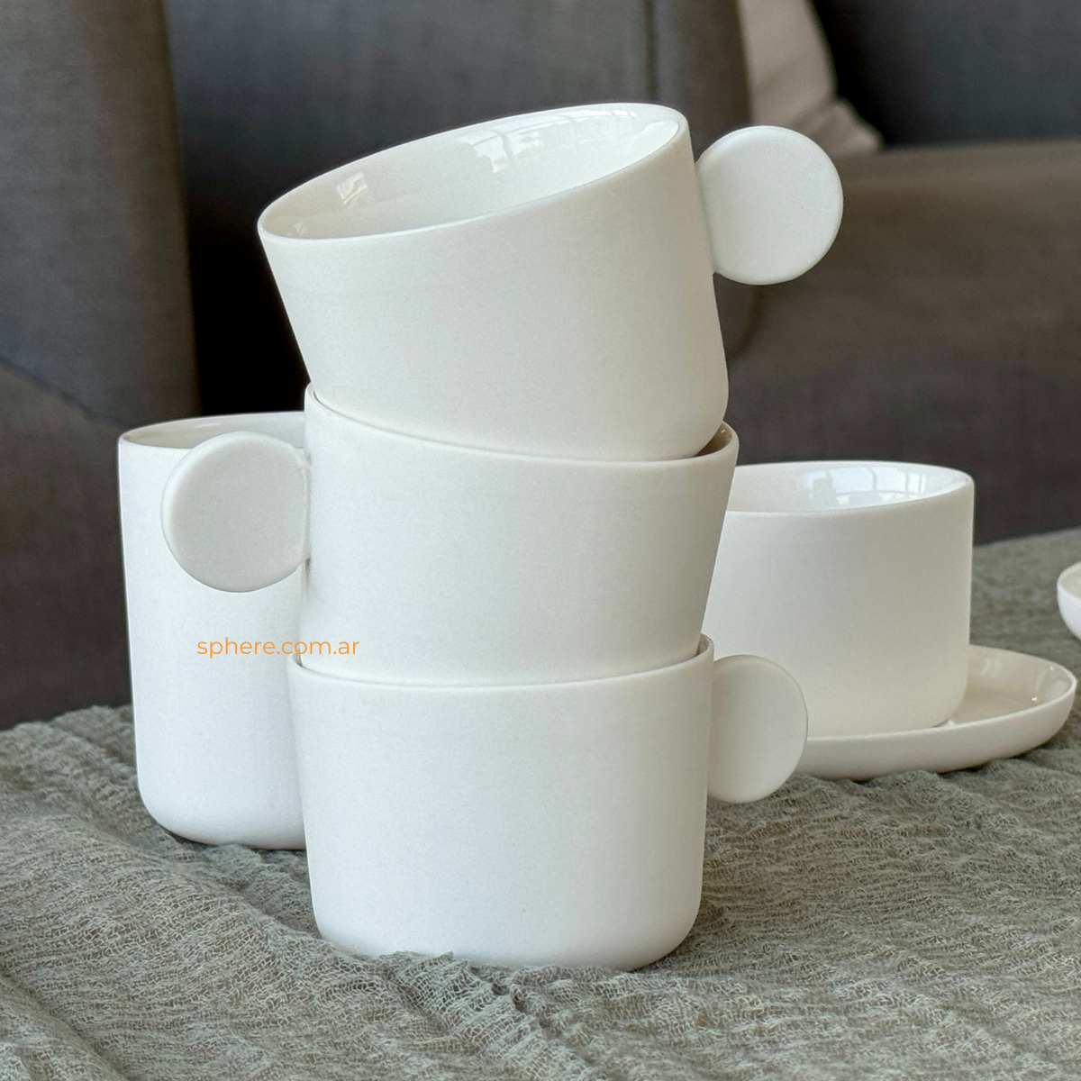 Juego Bianco de 6 tazas de cafe doble o té con plato de porcelana color off white