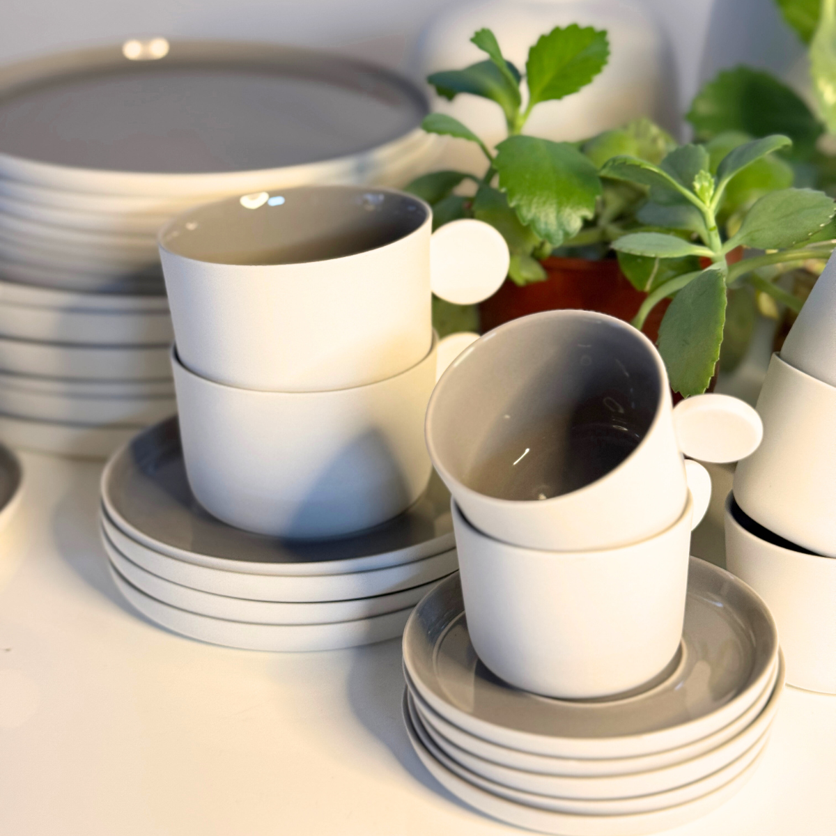 Juego de 6 tazas de cafe doble o té gris/off white Perl