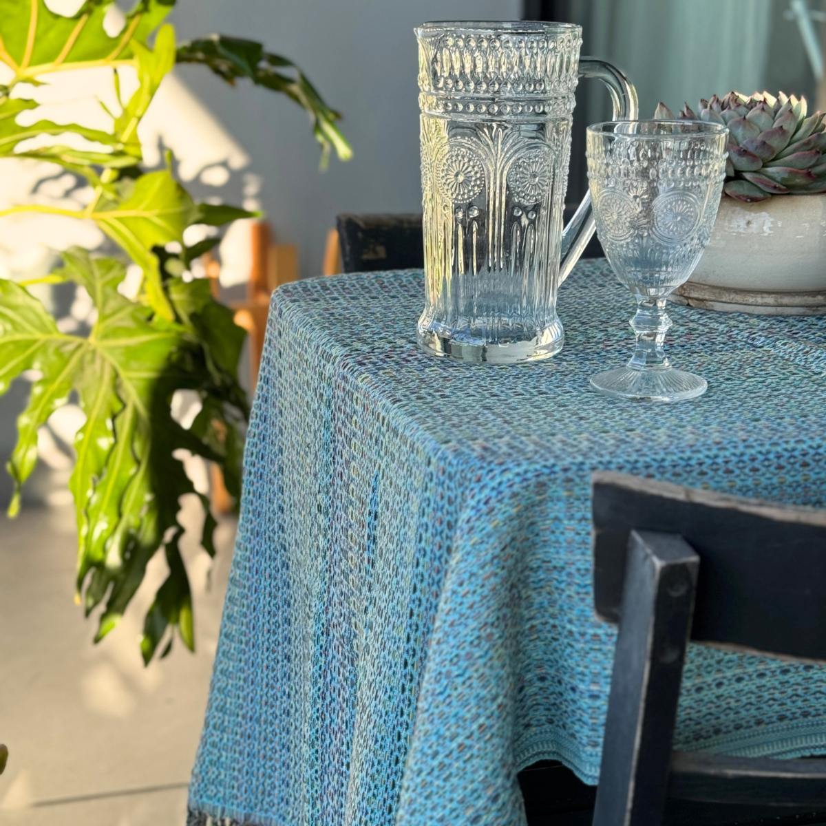 Manta para decorar Oasis Celeste - Colección Briza