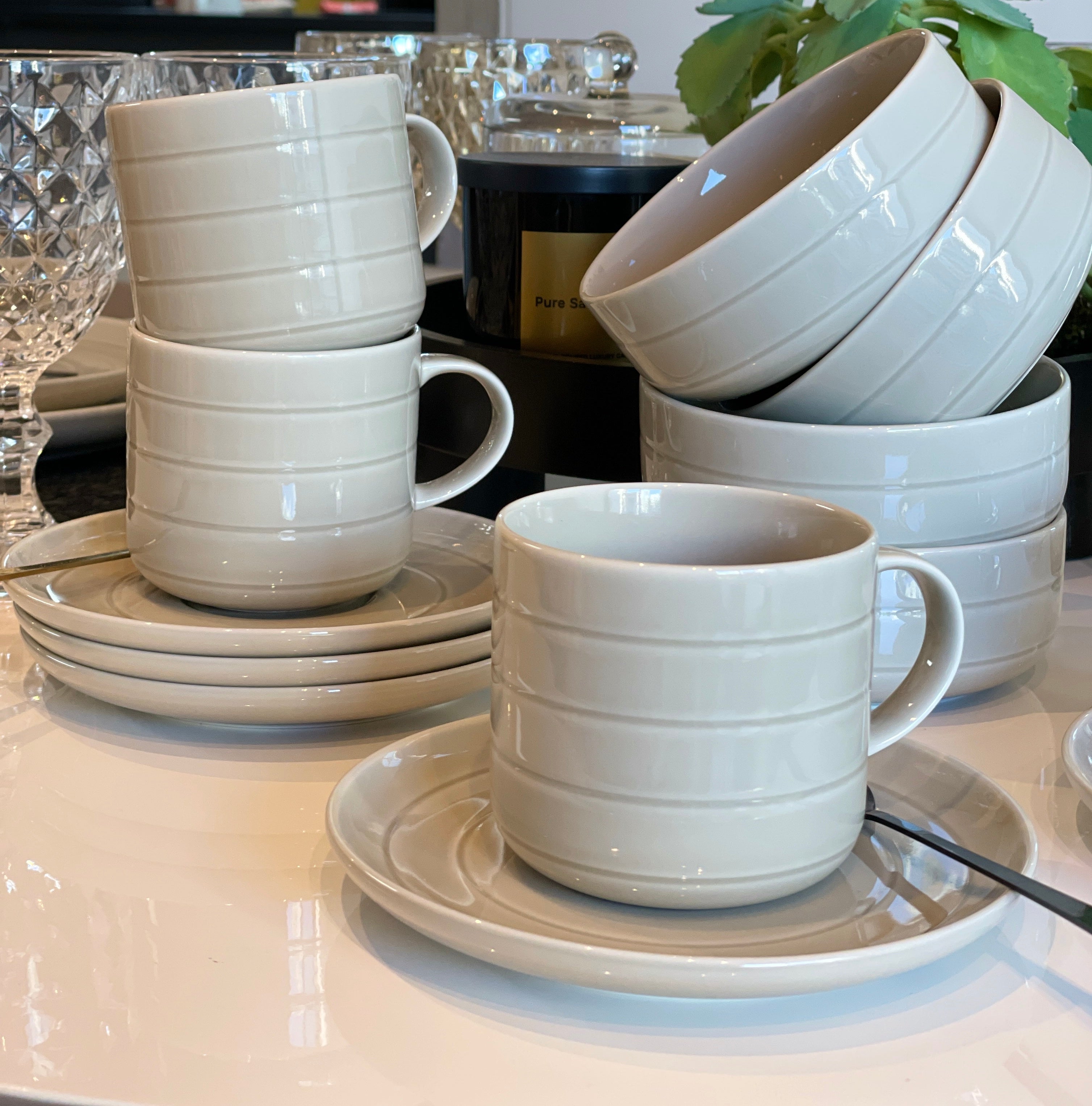 Juego de 2 tazas con Plato de porcelana Thea color gris