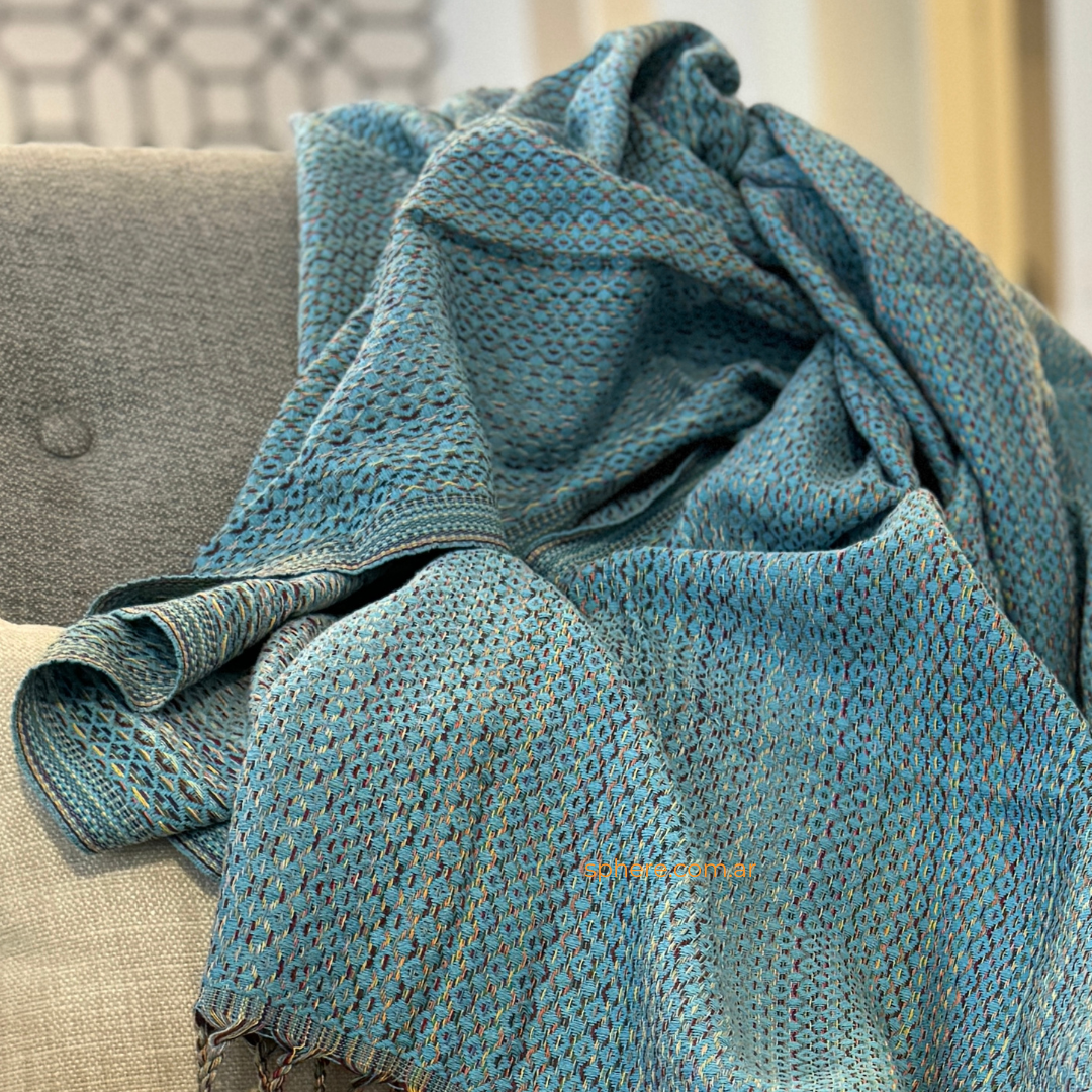 Manta para decorar Oasis Celeste - Colección Briza