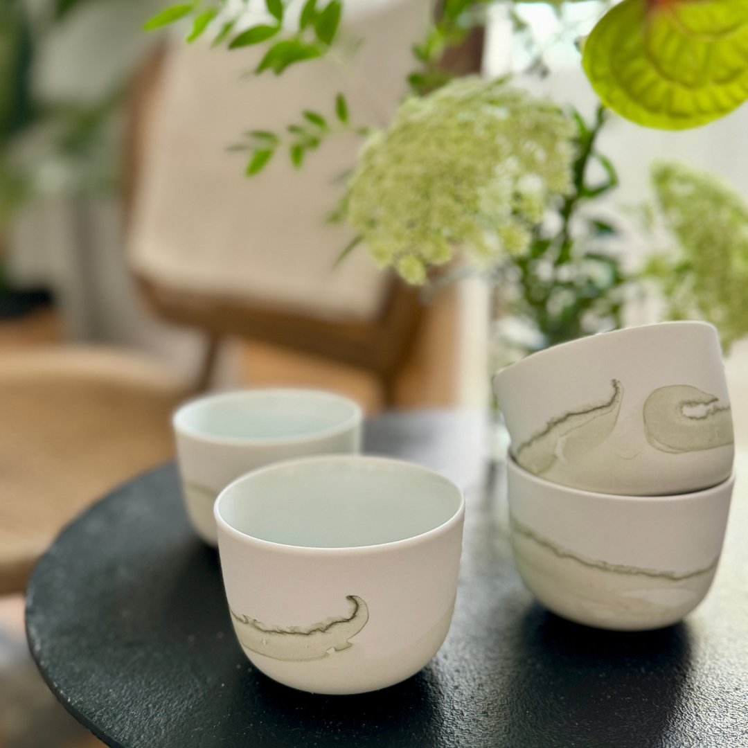 Juego de 4 tazas para Café Doble con diseño verde seco Khala