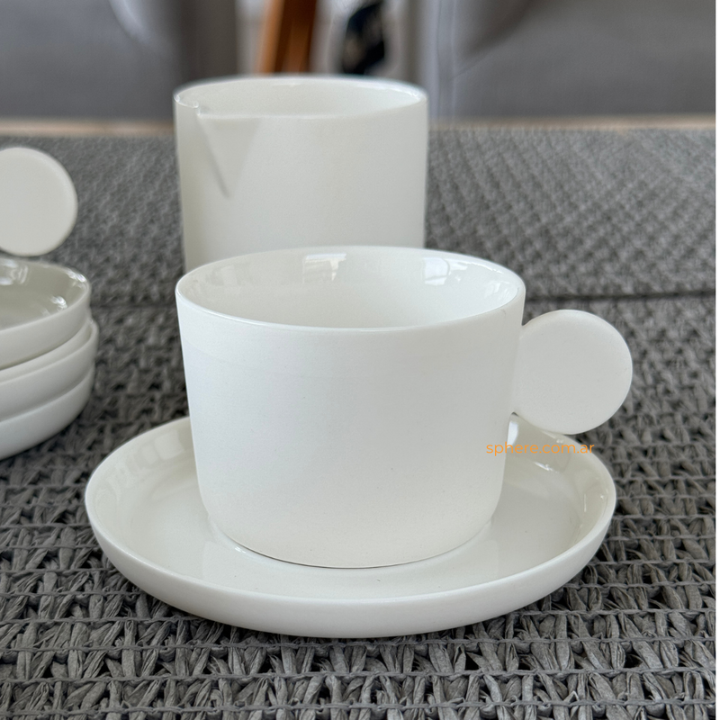 Juego de 6 tazas de cafe Bianco con plato de porcelana color off white