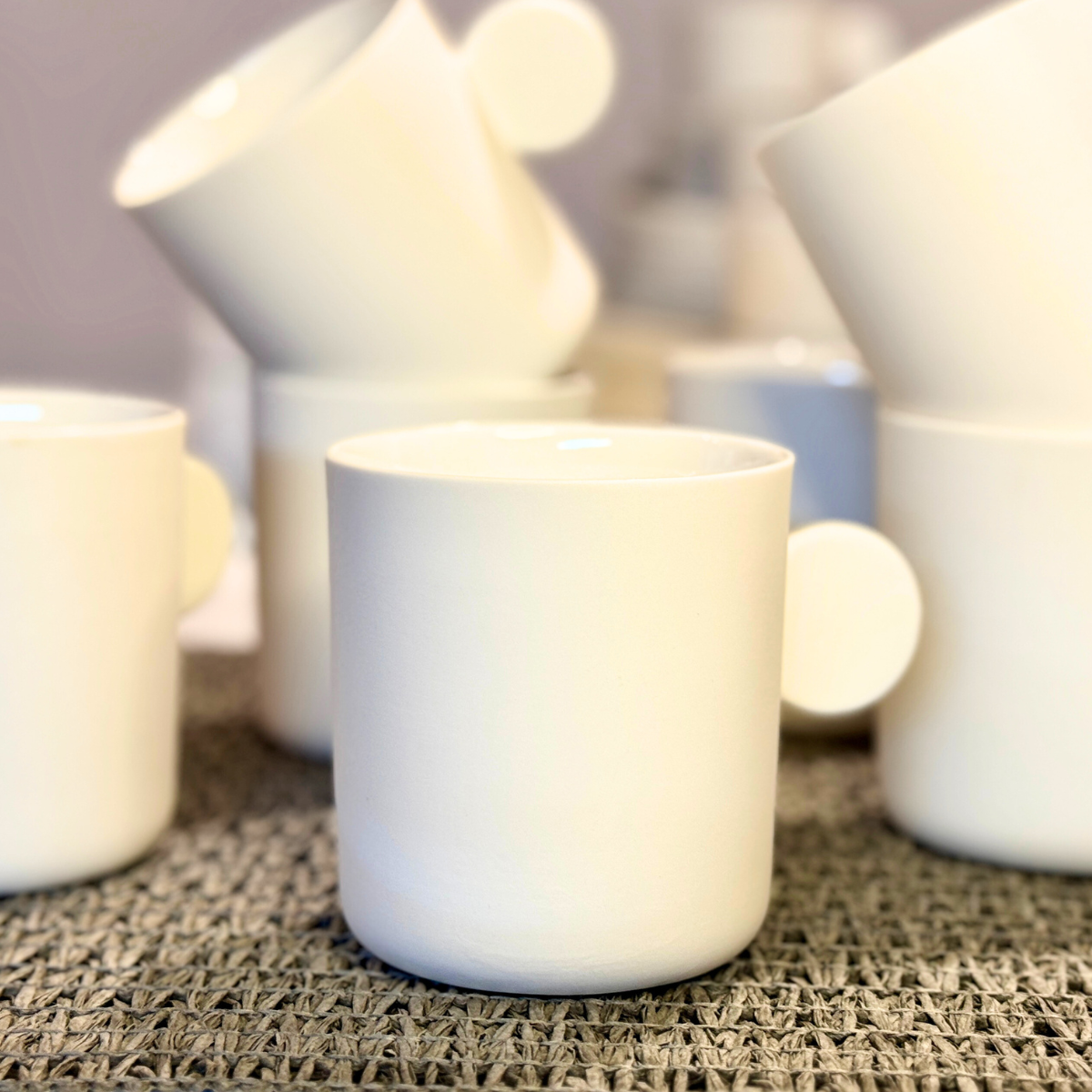 Mug de porcelana  de porcelana color off white