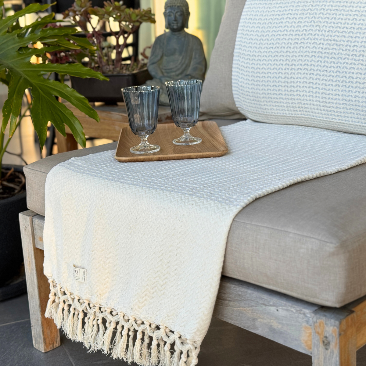 Manta para decorar Nebbia Gris - Colección Briza